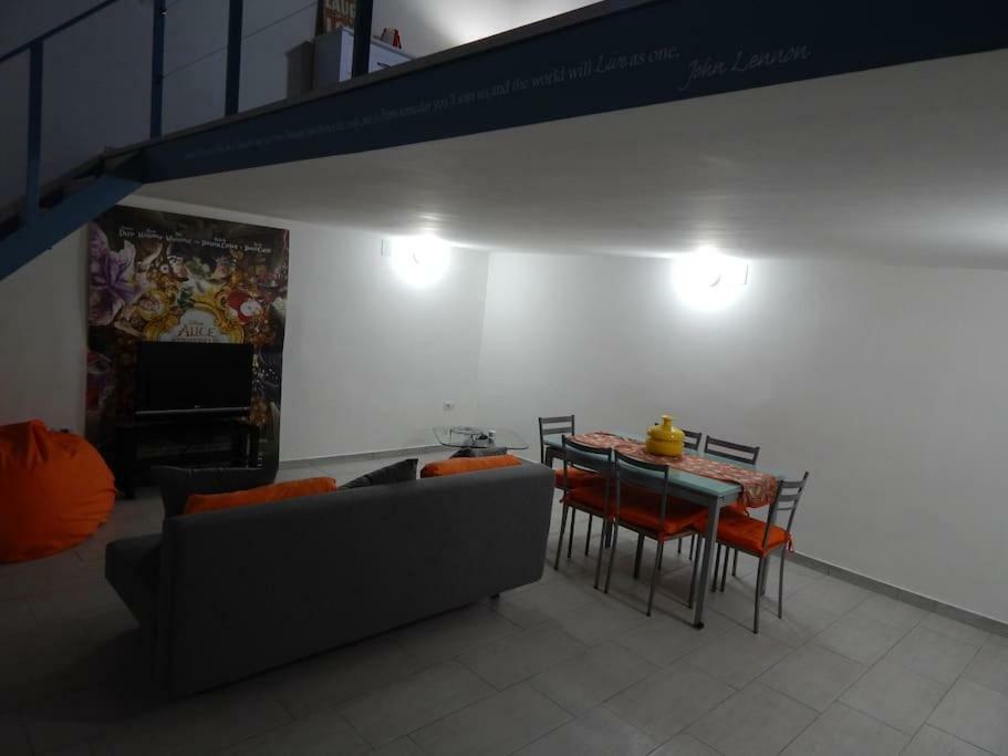 Ferienwohnung La Tana Del Riccio Riccardo San Giorgio a Cremano Exterior foto